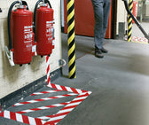 Waarschuwingsstape tesa 66mx50mm rood wit - afbeelding 2